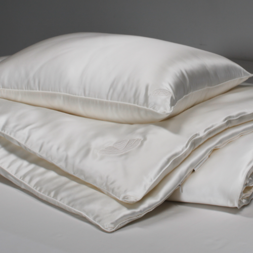 All Season Silk Filled Comforter with Silk Shell